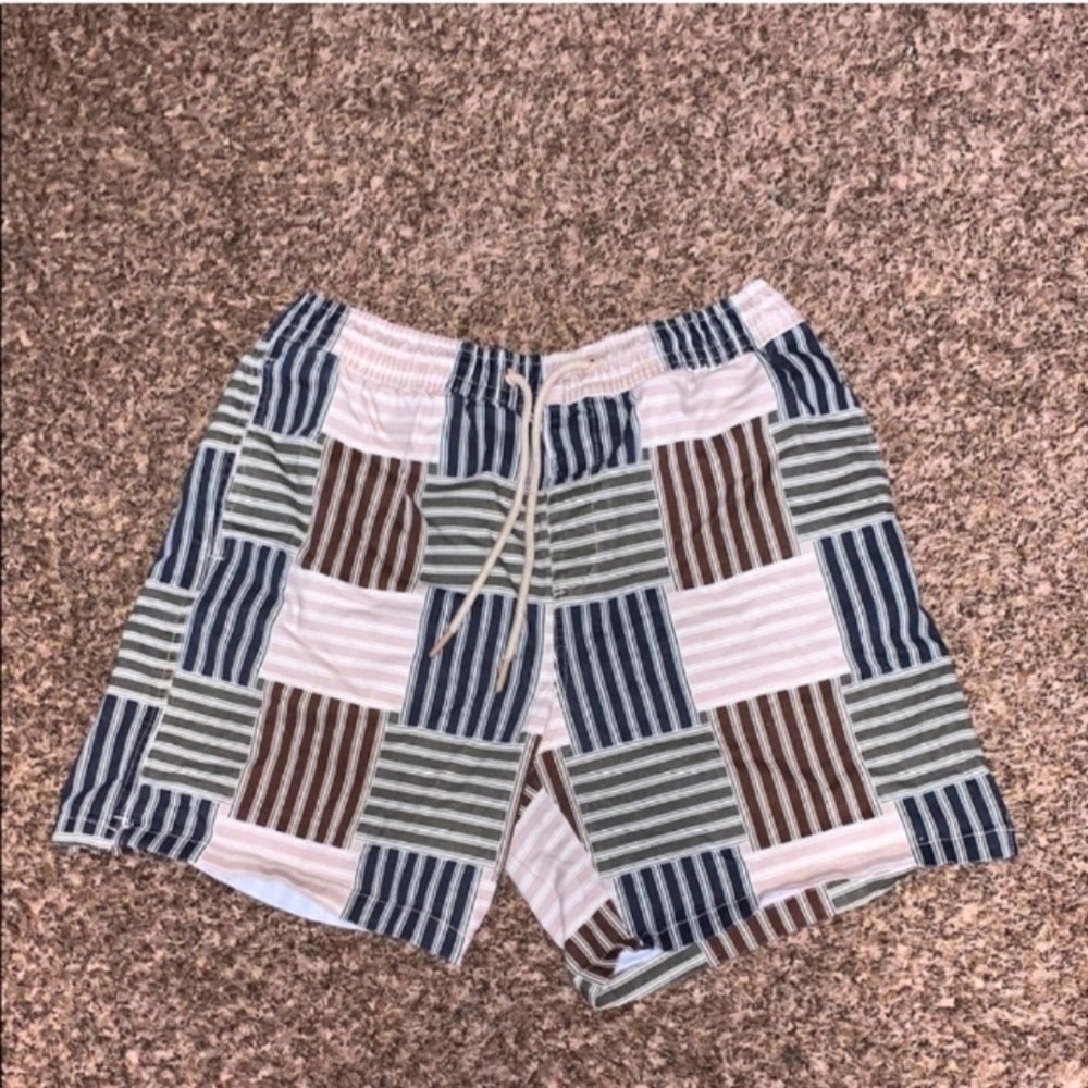 Forever 21 Mens Shorts Sz Large!! Great Condition